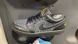 Air Jordan 1 Low &ldquo;Elephant Print&rdquo; (Black/ Anthracite/ Tour Yellow) - Style Code: IM6568-010