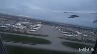 Flight takes off from London Heathrow. ✈️ #HeathrowTakeoff #SkyViews #LondonJourney #AviationMagic