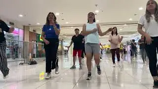#zumbamom #dance #zumba #zumbafitness 