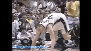 Keith Van Horn diving reverse layup off Jason Kidd's threaded lead feed in transition