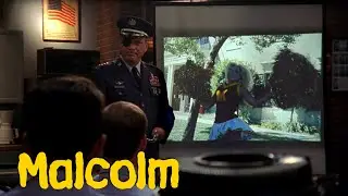 L'&eacute;ducation sexuelle &agrave; la Spangler (La peur) - Extrait de Malcolm Saison 1 &eacute;pisode 4 : Honte
