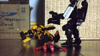 Bumblebee Saves Spiderman