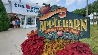 The Apple Barn Cider Mill & General Store, Sevierville, Tennessee