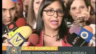 Delcy Rodr&iacute;guez presenta el Movimiento Somos Venezuela ante el CNE