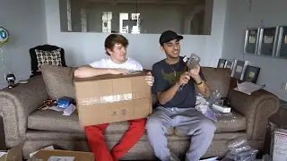 FIRST FAN MAIL OPENING IN FAZE HOUSE LA