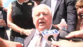 Tom Benson statue unveiling