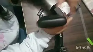 Unboxing video of mama's gift (mic)