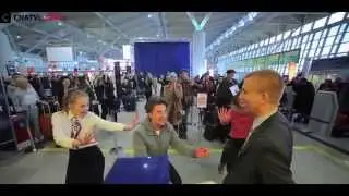 ABBA &ndash; Mamma Mia! Flashmob by Polish Airlines ✈️ | Airport Surprise Performance