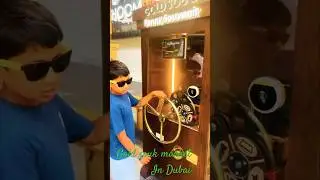 Lost in the shine of gold souk, Dubai 🧡💛. ##yshort##dubai gold###funnyshorts ##travel