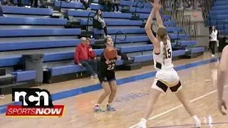 Arapahoe 🆚 Mullen Girls Basketball Showcase
