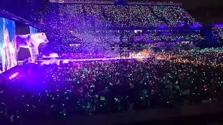 SHAKIRA. TOUR LAS MUJERES YA NO LLORAN. 08 DE DIC 2025. VELEZ. ARGENTINA. SESSION 53.