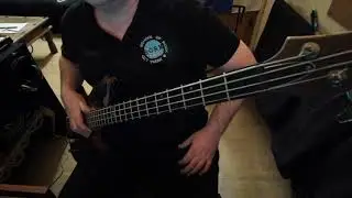 Learn 'We Will Rock You' on Bass