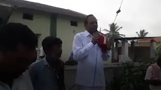 Congress candidate K B Chandrashekar weeps for votes in Mandya
