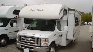 Pre-Owned 2013 Thor Motor Coach | Four Winds 28Z | Mount Comfort RV