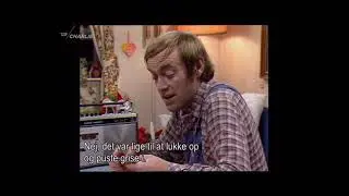 The Julekalender Jeg St&aring;r Under Mistelten