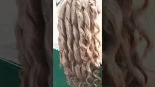 curly hair style 👌#touch & glow #trending #hairstyle #shortsfeed