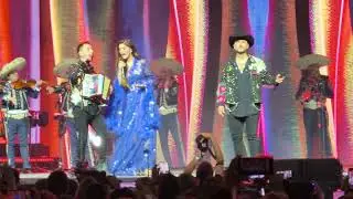 Los Vázquez Ana Barbara Movistar arena