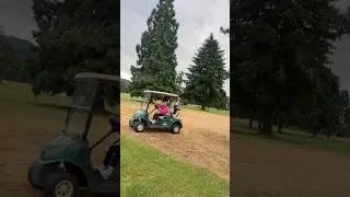 ￼Chaos at the golf course!!!⛳️🏌️&zwj;♀️🤪 #summer #golfing #200subs?