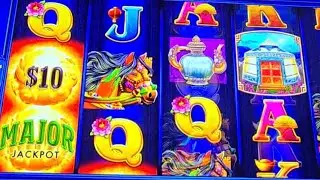 Locked in that MAJOR Progressive on Dragon Train