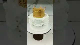 pineapple cake customer dressing india #cakeartistry #cakeseries #pineapplecak #cakedecorating #art