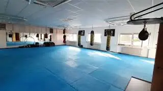 der Kursraum f&uuml;r das Power-Fitnessprogramm Fitnesskickboxen