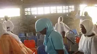 Chorale la Maitrise Messianique-Pendant le don.mp4