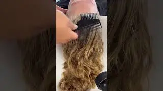Golden Blonde Highlights without the brass! #hairtransformation #blondehair