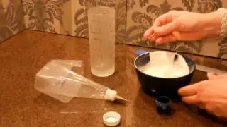 How To Fill an Icing Bag And Tint Your Royal Icing [HD]