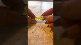 Help guide on how to adjust this kind of watch band