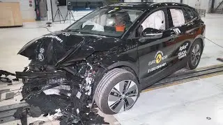 NEW Skoda ELROQ & Enyaq 2025 Crash Test