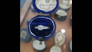 #UN401 Pretty and fine Edwardian diamond ring
