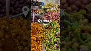 Прогулка по базару в Нидерландах, базар на продовольственном рынке Бевервейка