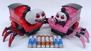 unboxing dan merakit mainan kereta monster coco charles,kereta laba-laba leher panjang-train