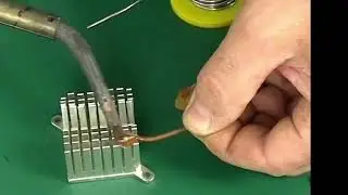 Make a battery at home using just copper and zinc plates#diybattery #diy