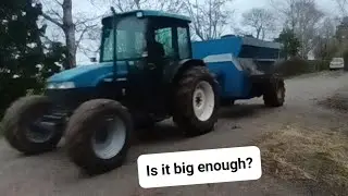 New Holland TN55 и разбрасыватель навоза West.