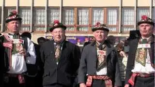 KYJOV - 9.JARNÍ ZPÍVÁNÍ: muzika Petra Petrů, mužský sbor z Kyjova a Tragačnice