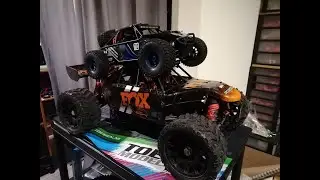 Losi DBXL E 2.0 vs FTX DR8