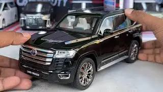 HD Miniature | Black Toyota Land Cruiser LC300 1/18 Scale Model
