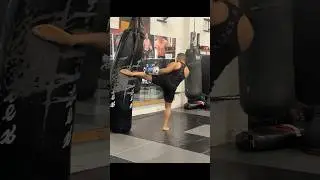 Kickboxing Technique: Precision and Power #kickboxing #boxing #mma #muaythai