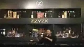 Bartendress juggler