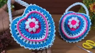 Functional & Fabulous: DIY Knitted Small Bag Tutorial || Fashionable Knitting: Crochet bag