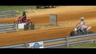Polaris Predator vs Honda TRX - Dirt Drag