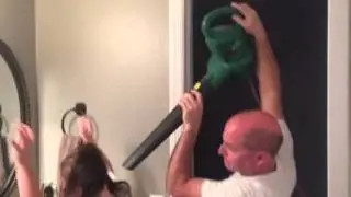 Momma dries hair her way, daddy does it his way!