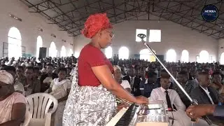 Mariya Magadalena na Mariya wundi bazinduka ku mva ya Yesu||Chorale Abamama Église Pentecôte Gitega