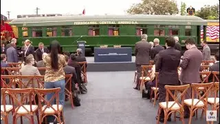 Firma de acuerdo con Caltrain para la donación de trenes enviados desde California.