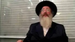 Spinka Rebbe singing אֵל אָדוֹן עַל כָּל הַמַּעֲשִׂים
