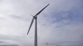 Installation of a wind turbine - time lapse