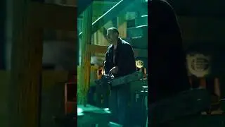 Charlie Hunnam in character 📺 Monster: The Ed Gein Story