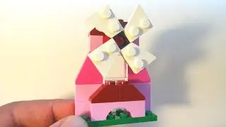 Building a Lego Windmill using Lego Classic 10707