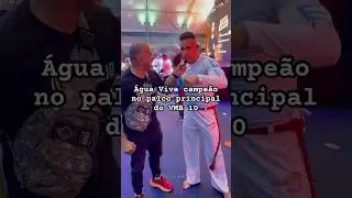 &Aacute;gua viva campe&atilde;o no palco principal do #vmb 10 #capoeira #capoeiragem